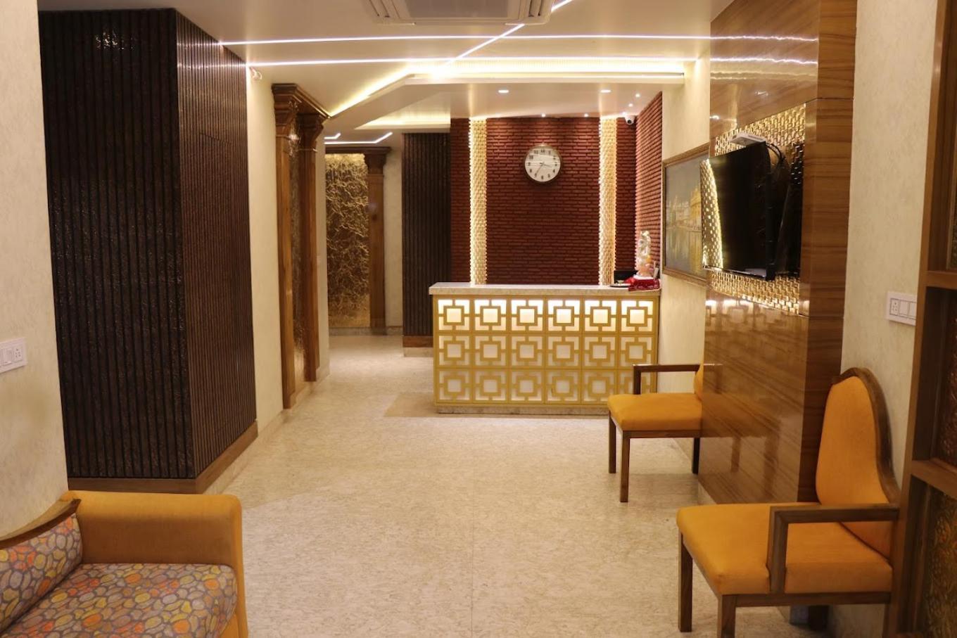 אמריצר Hotel Rv Golden מראה חיצוני תמונה